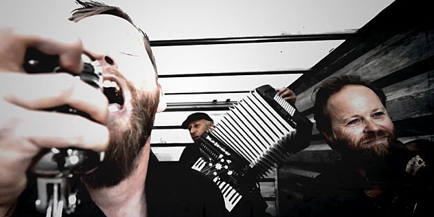 Video premiere BAD BOYS